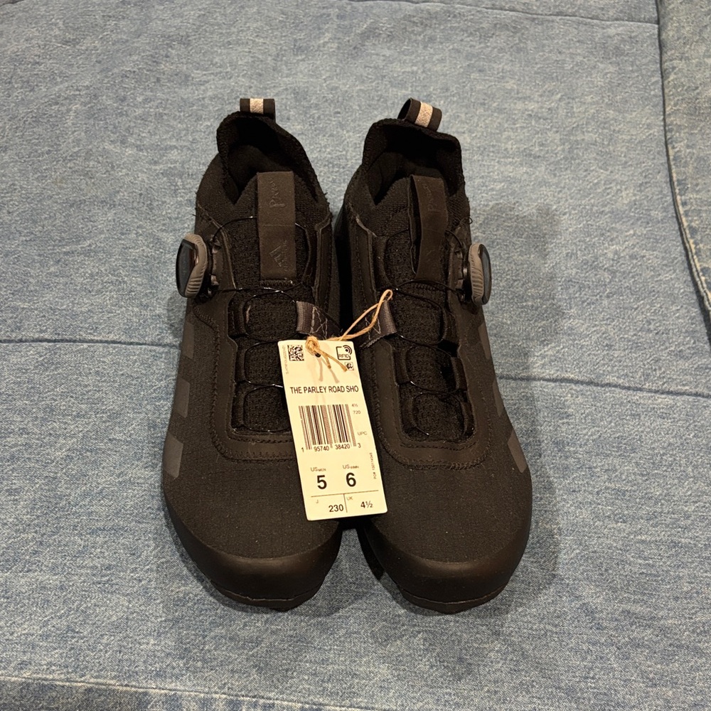 Adidas black Cycling Shoes with Dial Closure parley road boa us womens 6 usmen5